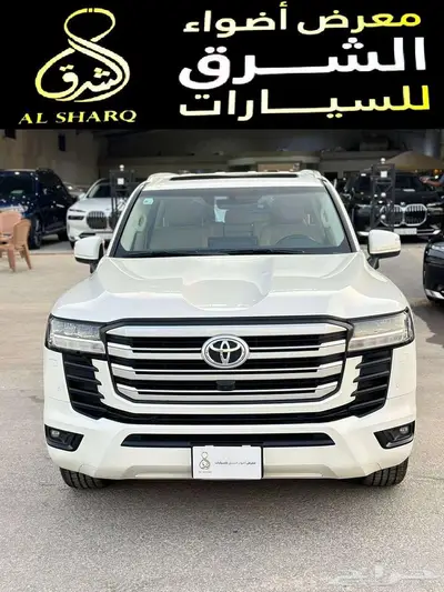 تويوتا لاندكروزر L4 موديل 2022 بنزين 0