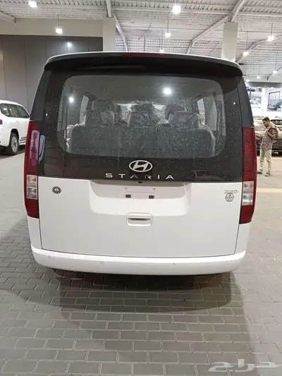 هيونداي ستاريا 9 ركاب اتوماتيك ديزل م 2025 - سعودي 4
