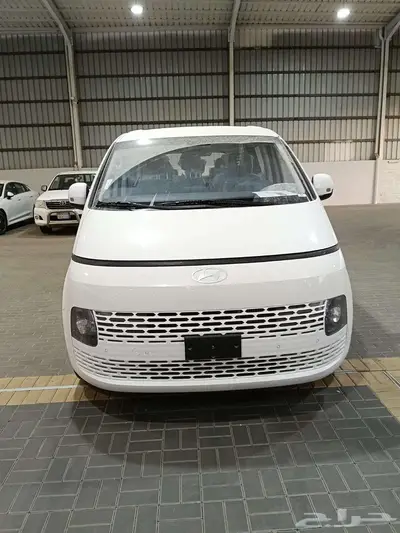 هيونداي ستاريا 9 ركاب اتوماتيك ديزل م 2025 - سعودي 1