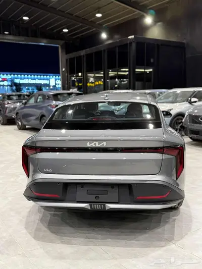 كيا K4 2026 GLS 2.0 8