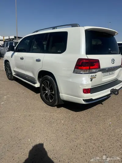 جي اكس آر 3 v8 التواصل 8