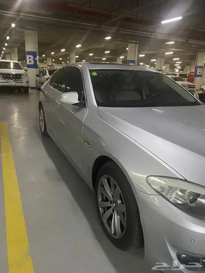بي ام دبليو 523i 2