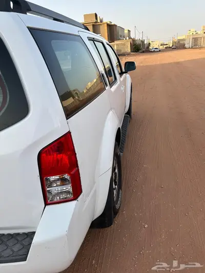 نيسان   باث فاندر 1