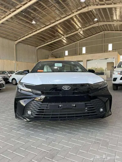 تويوتا كامري هايبر LE 2025 اسود 0