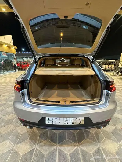 بورش ماكان 2015 16