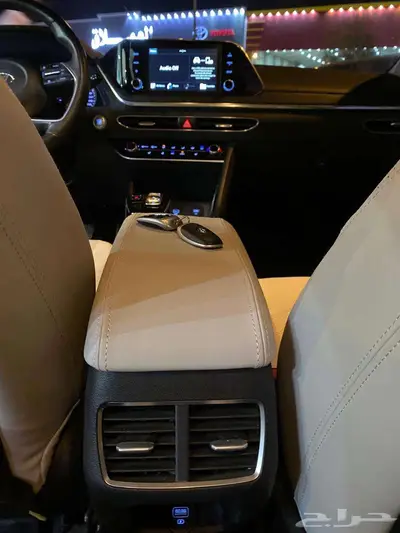 هونداي سوناتا 2020 بنزين شاشه كاميرا مستورد 2.00 14