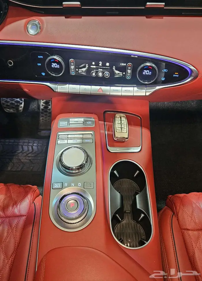جينسيس GV70..2023 41
