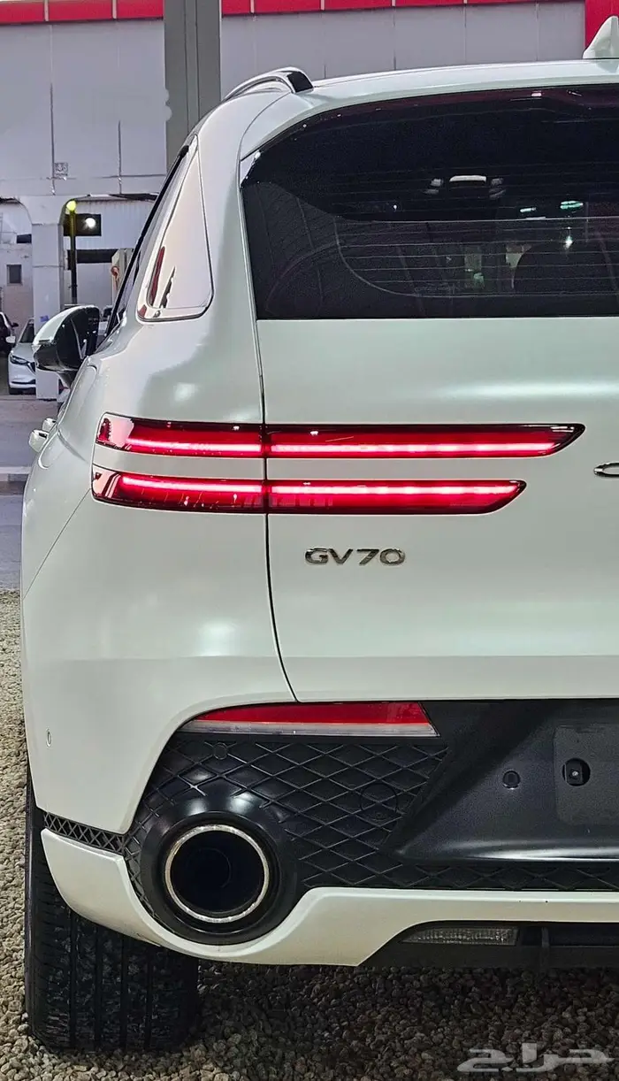 جينسيس GV70..2023 25