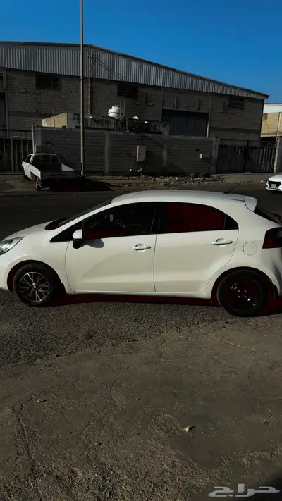 Kia Rio 2013 good condition 4