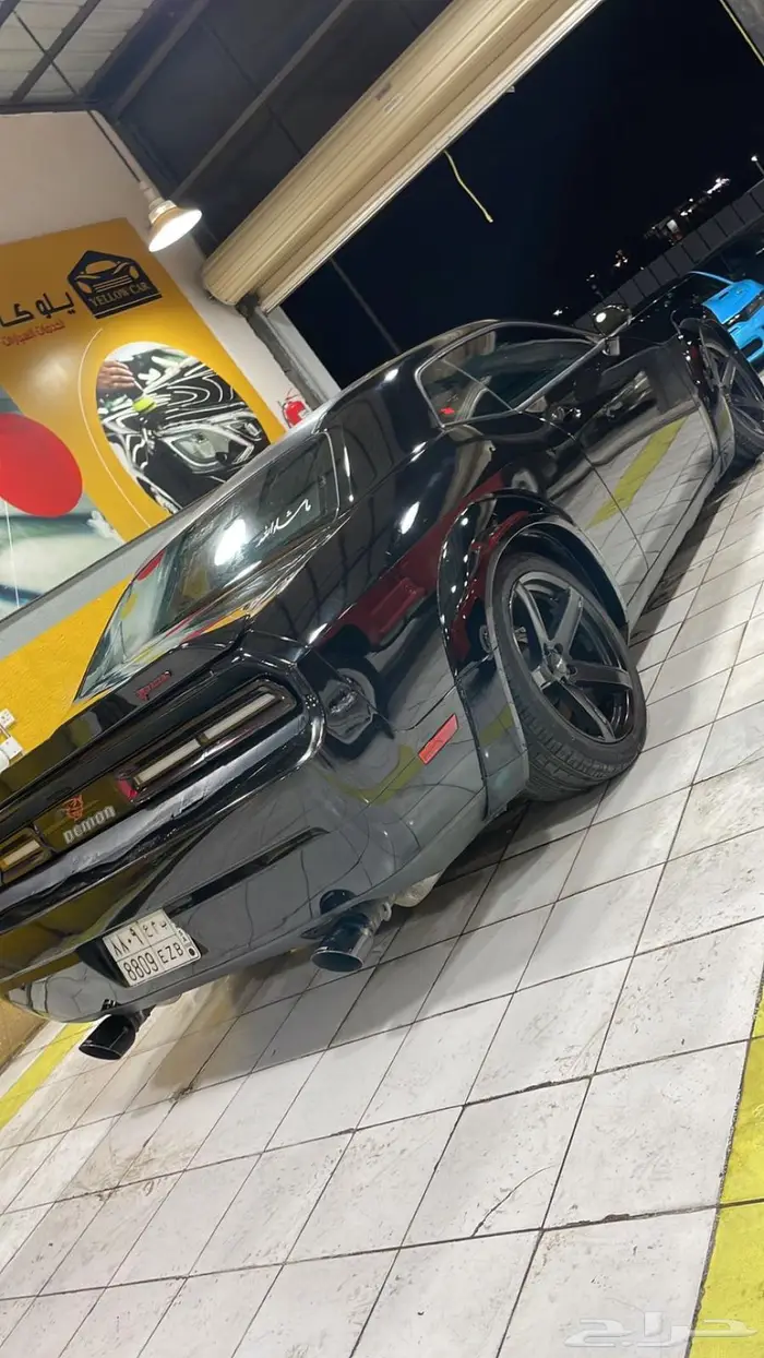 دودج تشالنجر SRT8 0
