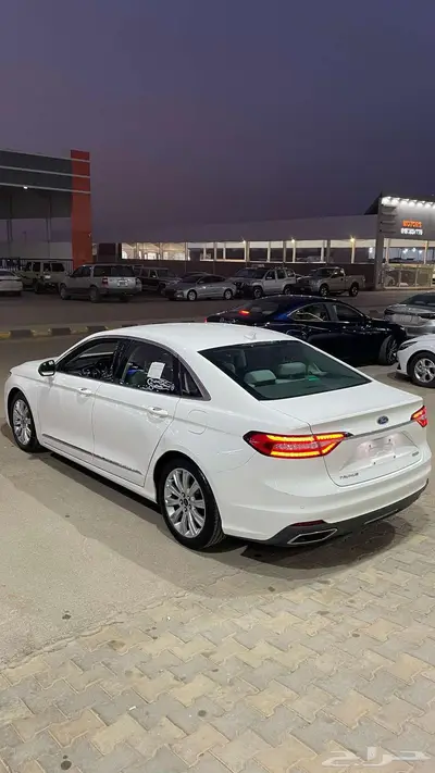 فورد توروس 2022 عداد 51000 استاندر 7