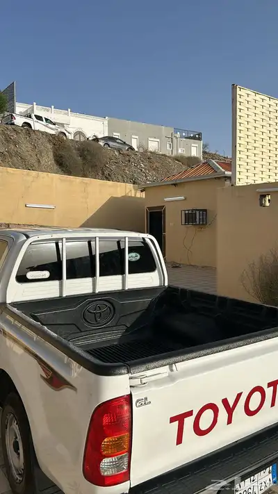 هايلكس 2010 GLX 18
