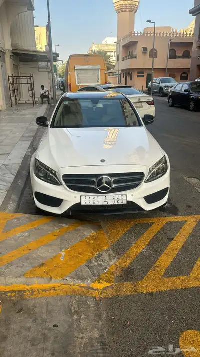 مرسيدس c200 نظيف 1