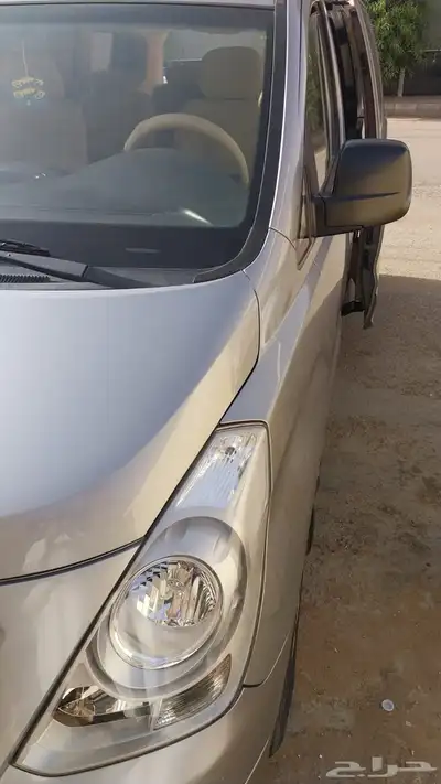 باص H1 هوانداي 2018 نظيف 2