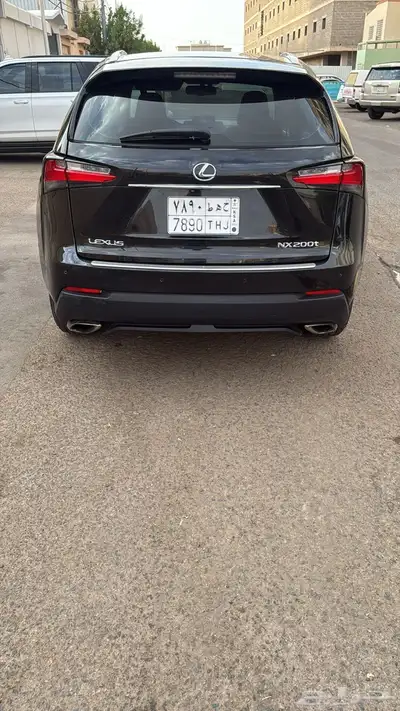لكزس NX200 4