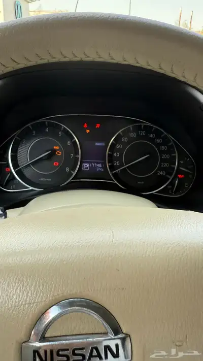 نيسان باترول بلاتينيوم 2015 الممشى 178000كم 4