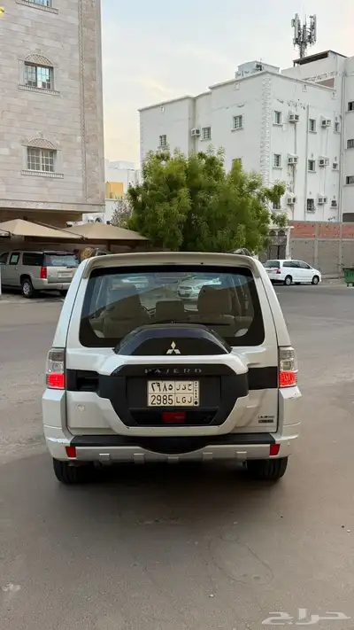 جيب ميتشوبيشي باجيرو 3