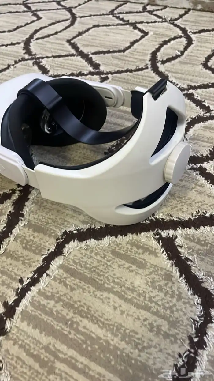 نظارة ميتا كويست 2 1