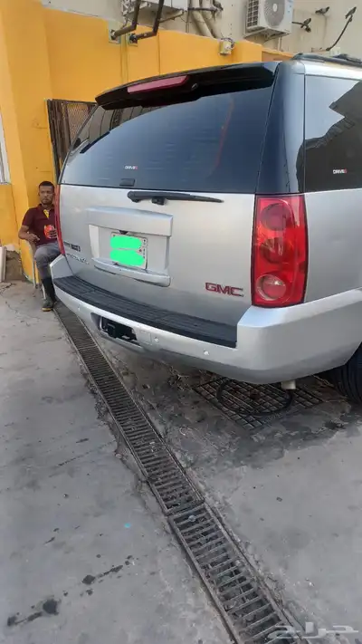 جي ام سي يوكن XL 11