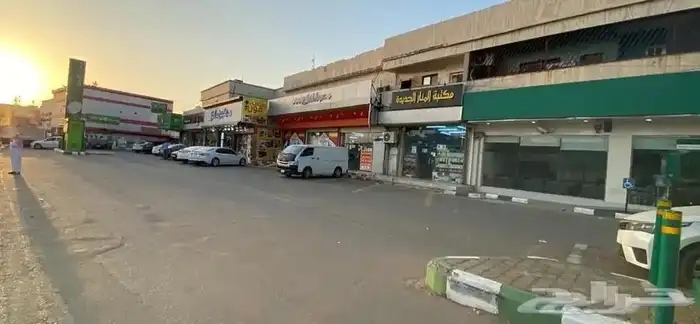 مجمع تجاري للبيع 3
