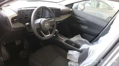 نيسان كيكس 2025 12