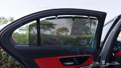 مرسيدس بنز c200 premium plus 2025 خليجي اصفار مع ضمان الوكيل 21