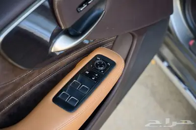 لكزس LS500 2020 12