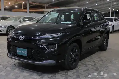 تويوتا أوربان كروز نص فل بصمة اربعة سلندر موديل 2025 2