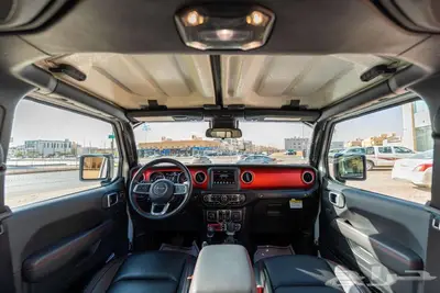 جيب جلاديتور V8 2020 ابيض امريكي ممشي قليل 6