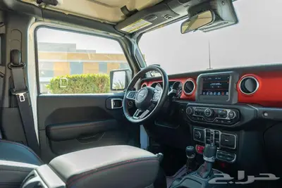 جيب جلاديتور V8 2020 ابيض امريكي ممشي قليل 7