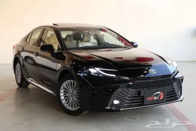 تويوتا كامري LE 2025 1