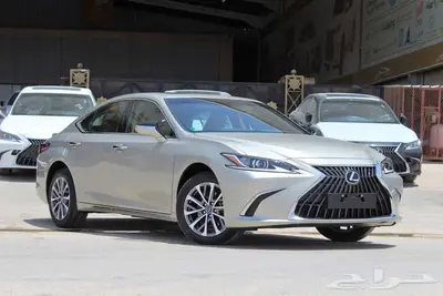 لكزس-ES250 AA-خليجي-2024-جناح-تشغيل عن بعد-ازياق جانبيه 2