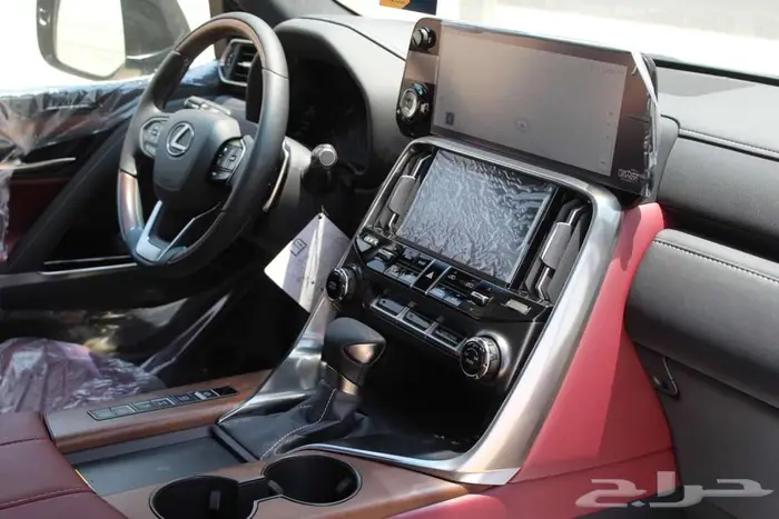 لكزس-LX600 BB -خليجي-2025-فل كامل -25 سماعه داخليه 15