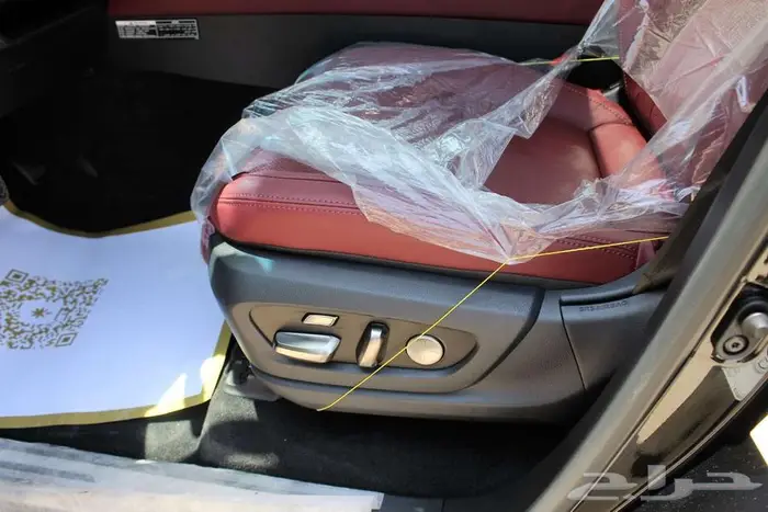 لكزس-LX600 BB -خليجي-2025-فل كامل -25 سماعه داخليه 14