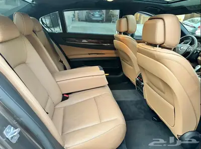للبيع BMW 740 Li مخزن 2013 نظيف جدا ممشى 112 14