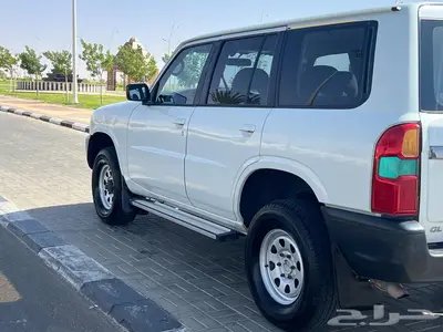 للبيع باترول 2009 نظيف 1