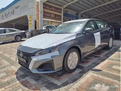 نيسان التيما 2025 استاندر 4