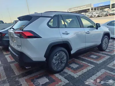 تويوتا راف فور 2025 XLE نص فل عبداللطيف جميل 21