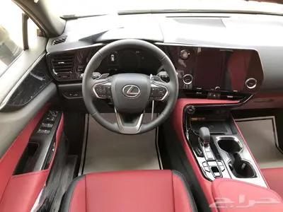 لكزس NX 350 AA 2025 رمادي داخلي احمر 7