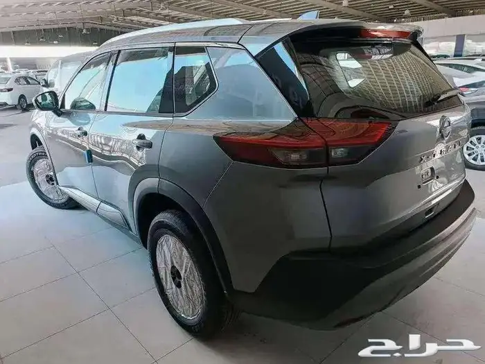 نيسان اكستريل استاندرد و نص فل موديل 2025 8