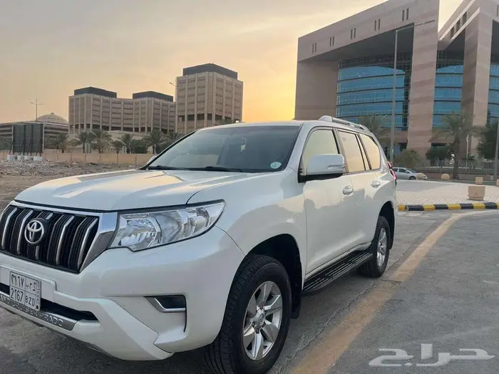 لندكروزر برادو 2020 مالك واحد نظيف جدا 23