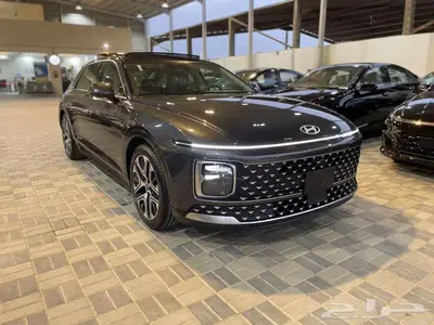 هيونداي ازيرا كلاسيك 2025 اللون رمادي لامع داخلي جملي 0