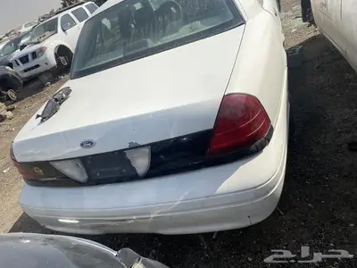 للبيع قطع فورد فكتوريا بلويسي جميع القطع متوفرا 1