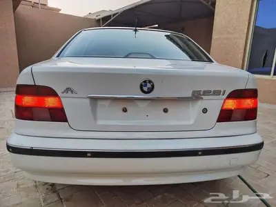 BMW 528 10