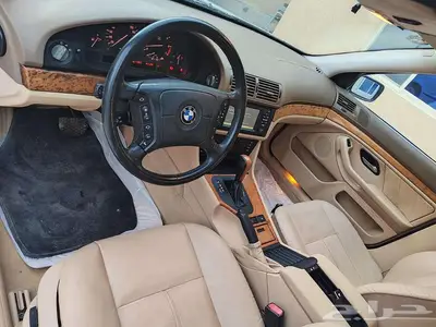 BMW 528 7