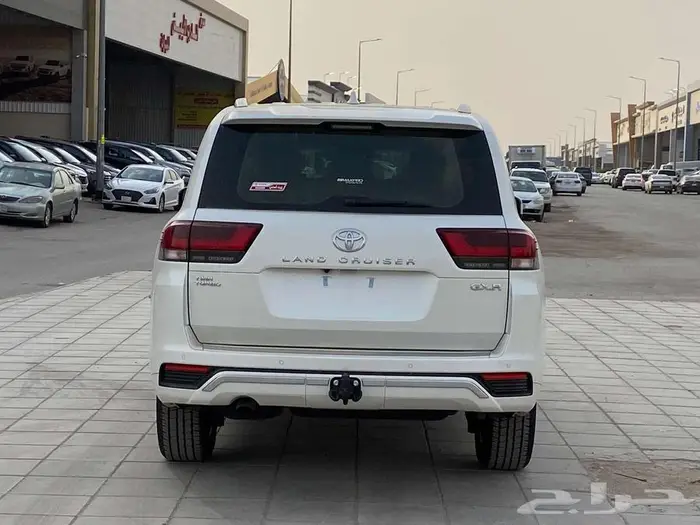 تويوتا لاندكروزر جي اكس ار L4 2025 كاش - اقساط 7