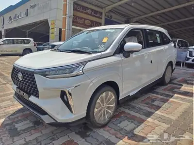 تويوتا فيلوز 2025 GLX عبداللطيف جميل 5