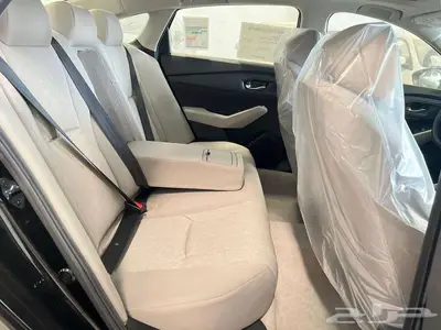 هوندا اكورد LX نص فل 2025 وستاندر 12