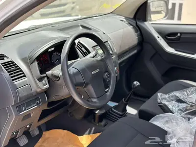 ايسوزو ديماكس غمارة 2025 بدون دبل زجاج (كهرب-عادي) 15