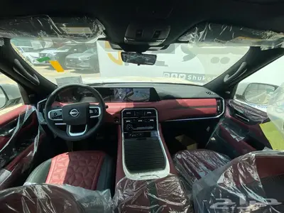 نيسان باترول بلاتنيوم 2025 22